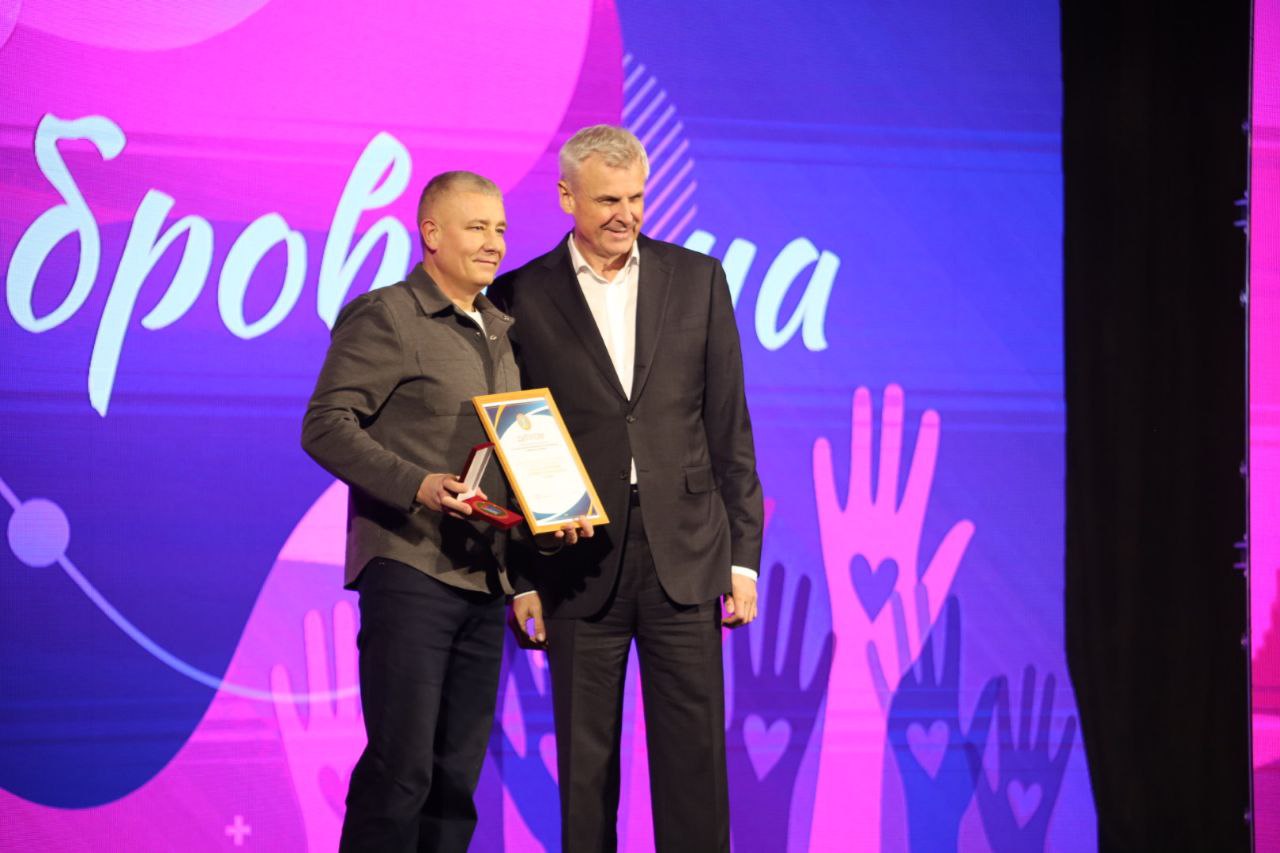 Photo 2024 12 10 17 30 42